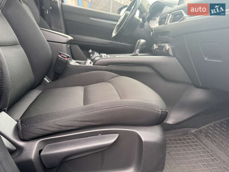 Внедорожник / Кроссовер Mazda CX-5 2018 в Киеве фото 11 Внедорожник / Кроссовер Mazda CX-5 2018 в Киеве