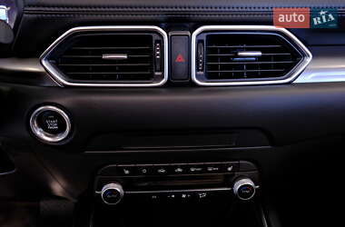 Внедорожник / Кроссовер Mazda CX-5 2023 в 