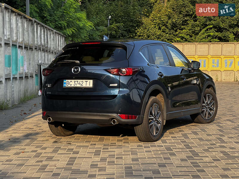 Внедорожник / Кроссовер Mazda CX-5 2018 в Днепре
