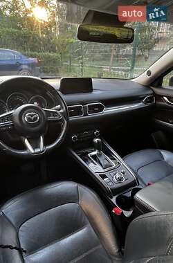 Внедорожник / Кроссовер Mazda CX-5 2018 в 