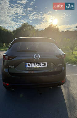 Внедорожник / Кроссовер Mazda CX-5 2017 в 
