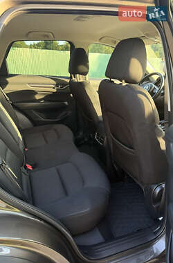 Внедорожник / Кроссовер Mazda CX-5 2017 в 