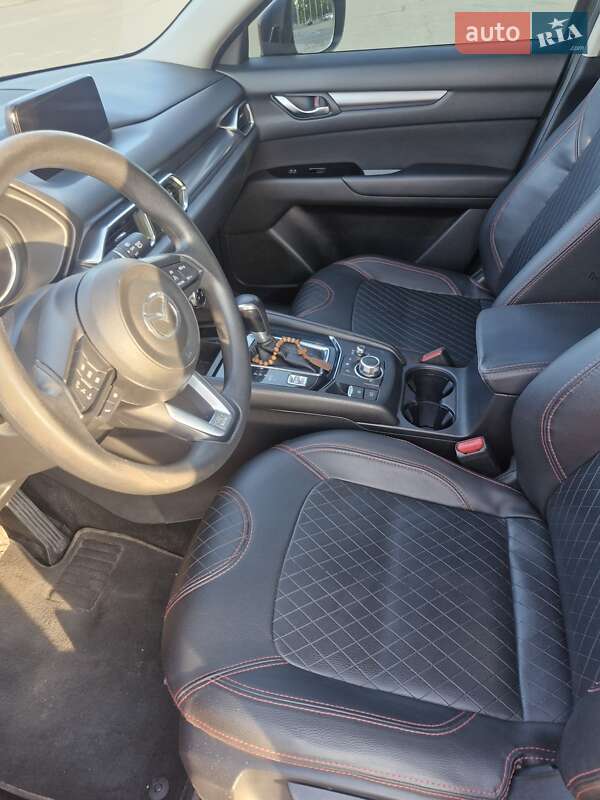 Позашляховик / Кросовер Mazda CX-5 2017 в Дніпрі