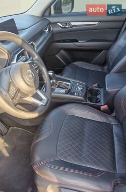 Внедорожник / Кроссовер Mazda CX-5 2017 в 