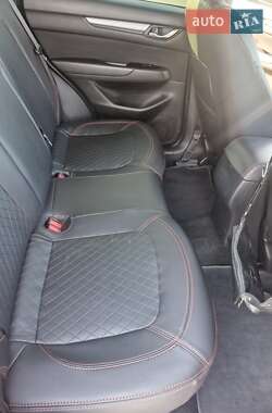 Внедорожник / Кроссовер Mazda CX-5 2017 в 