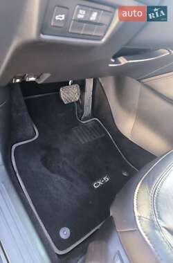 Внедорожник / Кроссовер Mazda CX-5 2019 в 