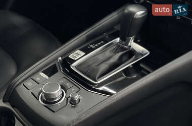 Внедорожник / Кроссовер Mazda CX-5 2023 в 