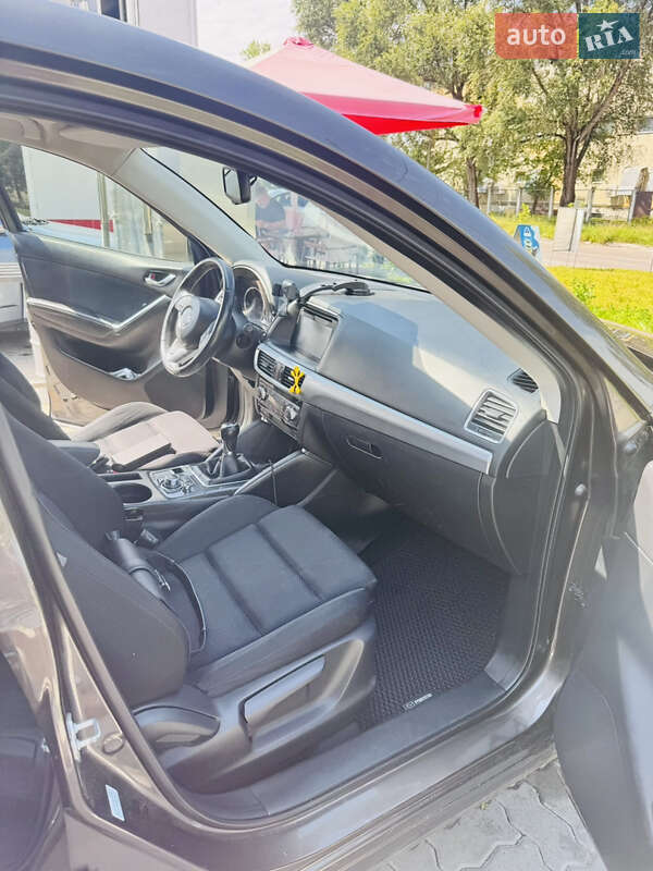 Внедорожник / Кроссовер Mazda CX-5 2015 в Калуше