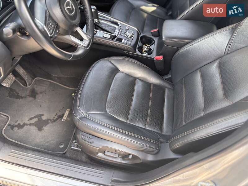 Внедорожник / Кроссовер Mazda CX-5 2019 в Житомире