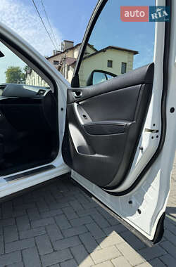 Внедорожник / Кроссовер Mazda CX-5 2012 в 