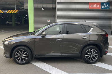 Внедорожник / Кроссовер Mazda CX-5 2018 в 