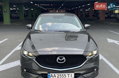 Внедорожник / Кроссовер Mazda CX-5 2018 в 