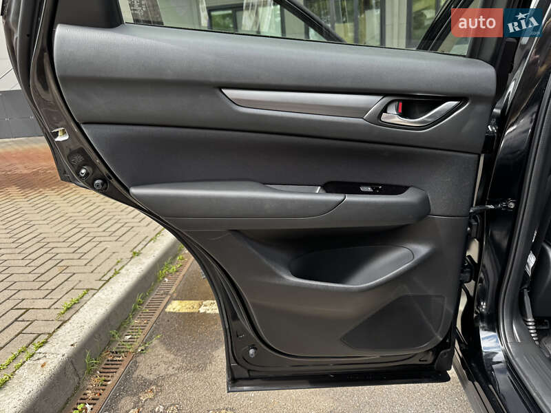 Внедорожник / Кроссовер Mazda CX-5 2023 в Киеве