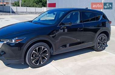 Позашляховик / Кросовер Mazda CX-5 2022 в 