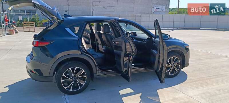 Внедорожник / Кроссовер Mazda CX-5 2022 в Бердичеве