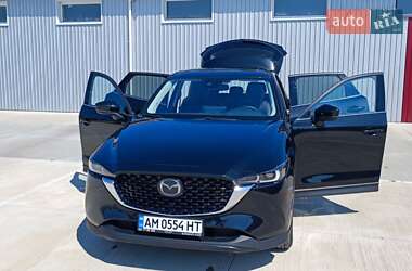 Позашляховик / Кросовер Mazda CX-5 2022 в 