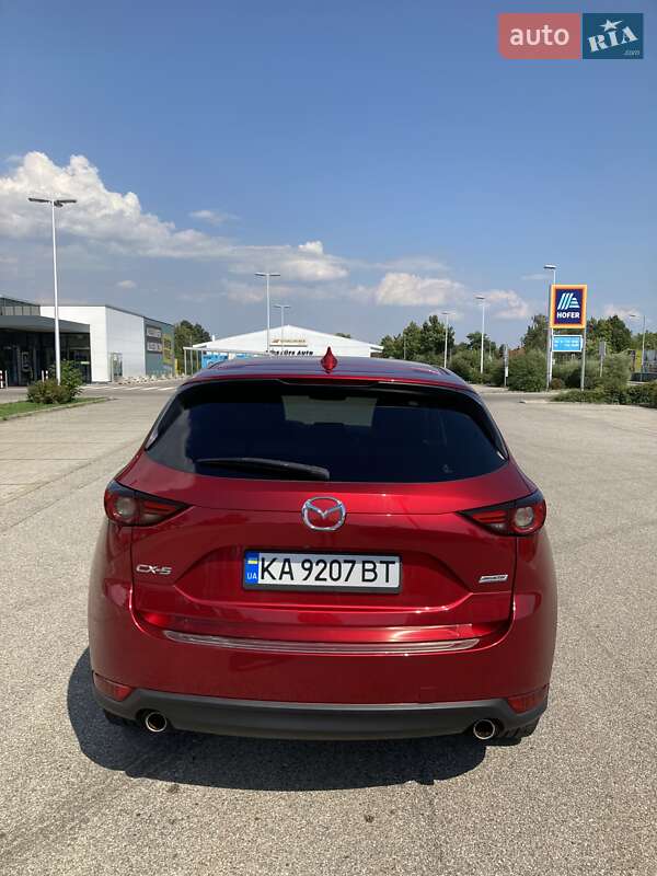 Внедорожник / Кроссовер Mazda CX-5 2017 в Киеве