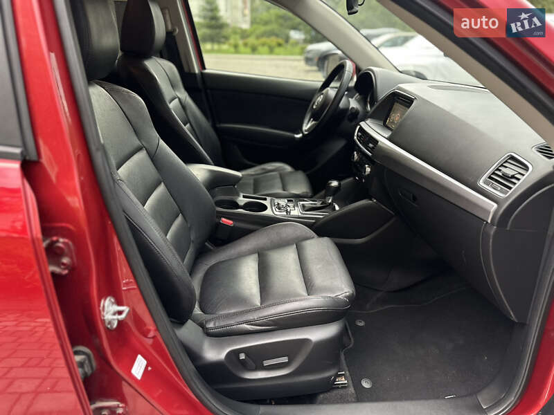 Внедорожник / Кроссовер Mazda CX-5 2017 в Ивано-Франковске