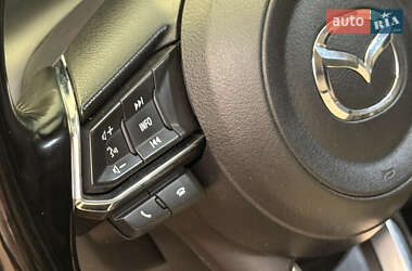 Внедорожник / Кроссовер Mazda CX-5 2017 в 