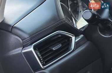 Внедорожник / Кроссовер Mazda CX-5 2019 в 