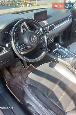 Внедорожник / Кроссовер Mazda CX-5 2017 в 