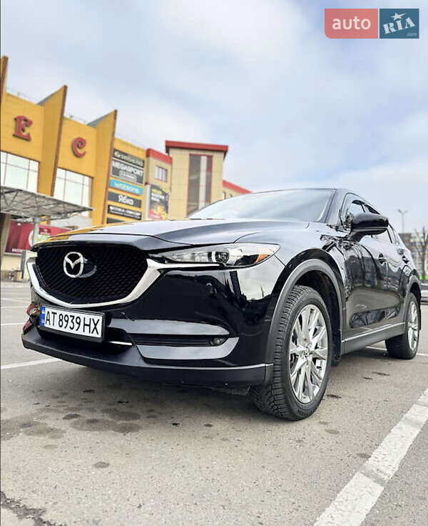 Внедорожник / Кроссовер Mazda CX-5 2017 в 