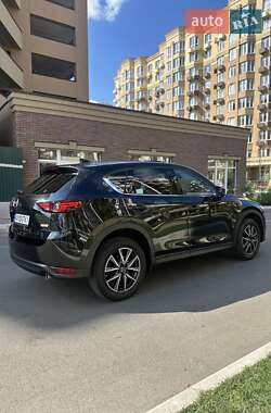 Внедорожник / Кроссовер Mazda CX-5 2017 в Киеве