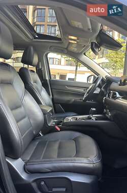 Внедорожник / Кроссовер Mazda CX-5 2017 в 