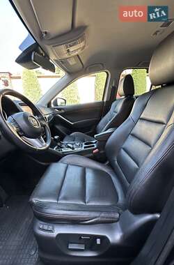 Внедорожник / Кроссовер Mazda CX-5 2015 в 