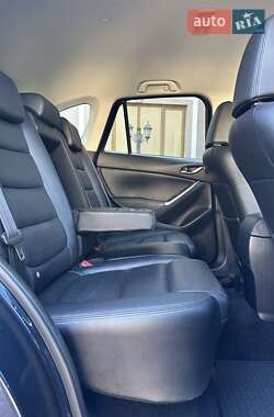 Внедорожник / Кроссовер Mazda CX-5 2015 в 