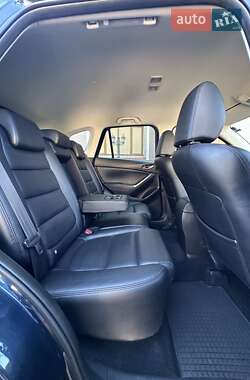 Внедорожник / Кроссовер Mazda CX-5 2015 в 