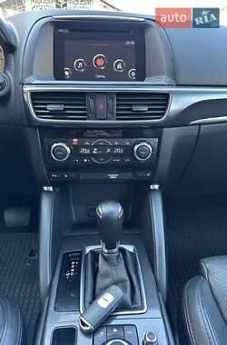 Внедорожник / Кроссовер Mazda CX-5 2015 в 