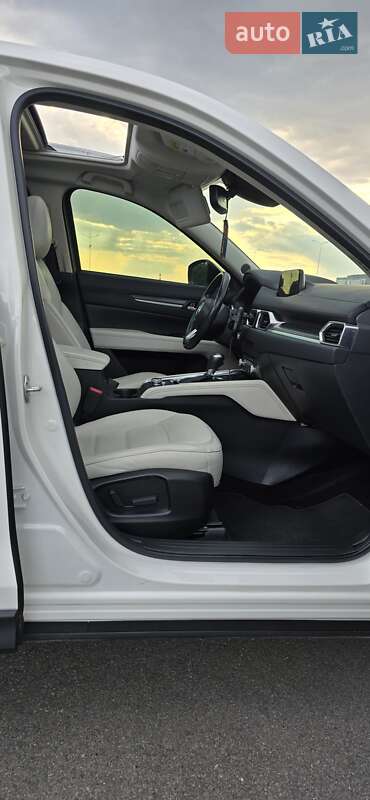 Внедорожник / Кроссовер Mazda CX-5 2019 в Днепре