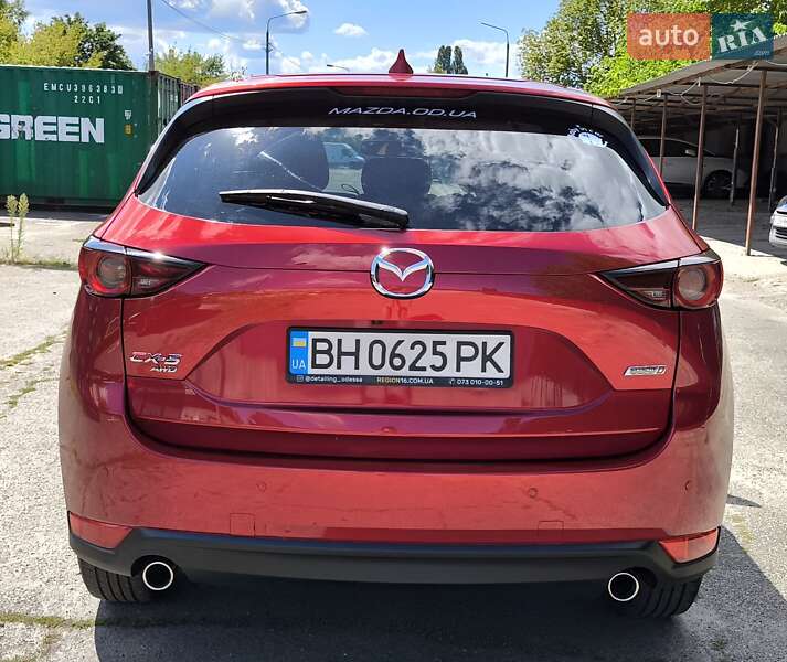 Внедорожник / Кроссовер Mazda CX-5 2017 в Киеве