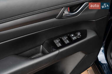 Внедорожник / Кроссовер Mazda CX-5 2023 в 