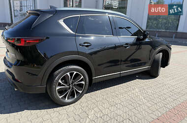 Внедорожник / Кроссовер Mazda CX-5 2023 в 