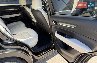 Внедорожник / Кроссовер Mazda CX-5 2023 в 
