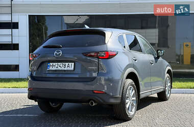 Внедорожник / Кроссовер Mazda CX-5 2023 в 