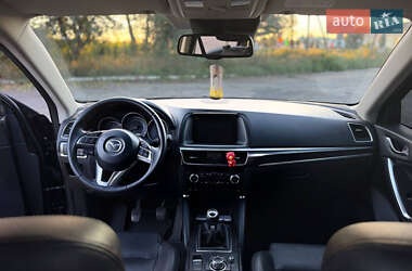 Позашляховик / Кросовер Mazda CX-5 2016 в 