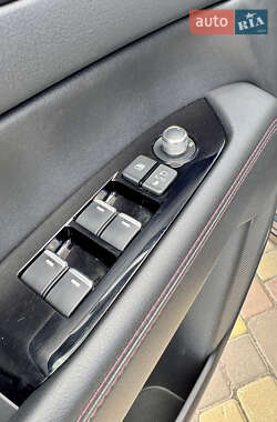 Внедорожник / Кроссовер Mazda CX-5 2023 в 