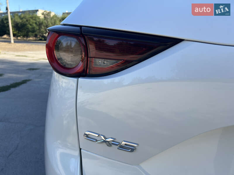 Внедорожник / Кроссовер Mazda CX-5 2019 в Днепре