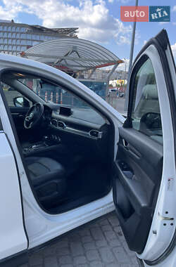 Внедорожник / Кроссовер Mazda CX-5 2017 в 