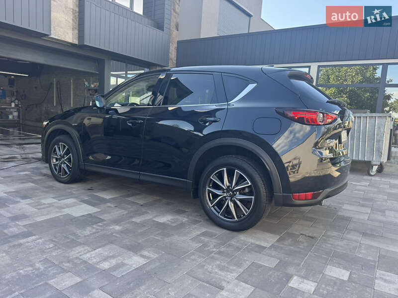 Внедорожник / Кроссовер Mazda CX-5 2017 в Черкассах