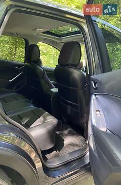 Позашляховик / Кросовер Mazda CX-5 2016 в 