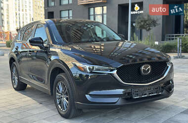 Внедорожник / Кроссовер Mazda CX-5 2018 в 
