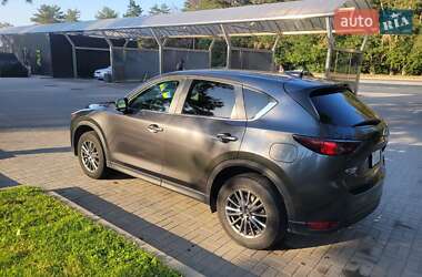 Внедорожник / Кроссовер Mazda CX-5 2017 в 