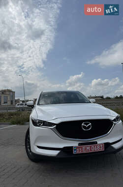 Внедорожник / Кроссовер Mazda CX-5 2017 в 