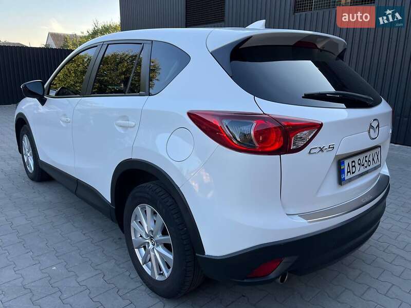 Внедорожник / Кроссовер Mazda CX-5 2015 в Казатине