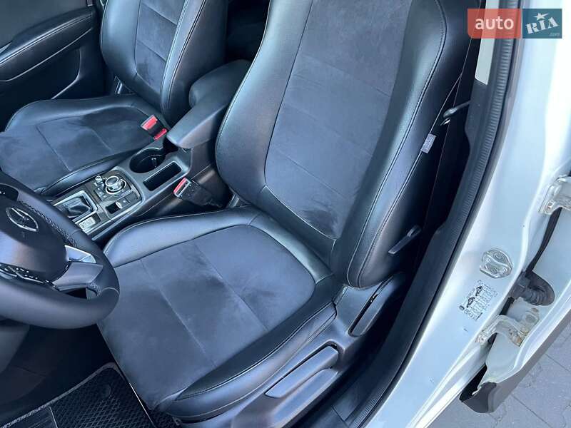 Внедорожник / Кроссовер Mazda CX-5 2015 в Казатине