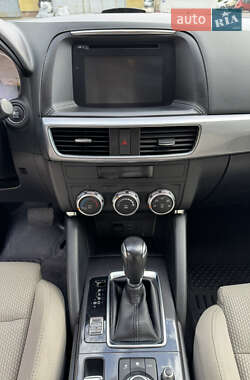 Внедорожник / Кроссовер Mazda CX-5 2015 в 